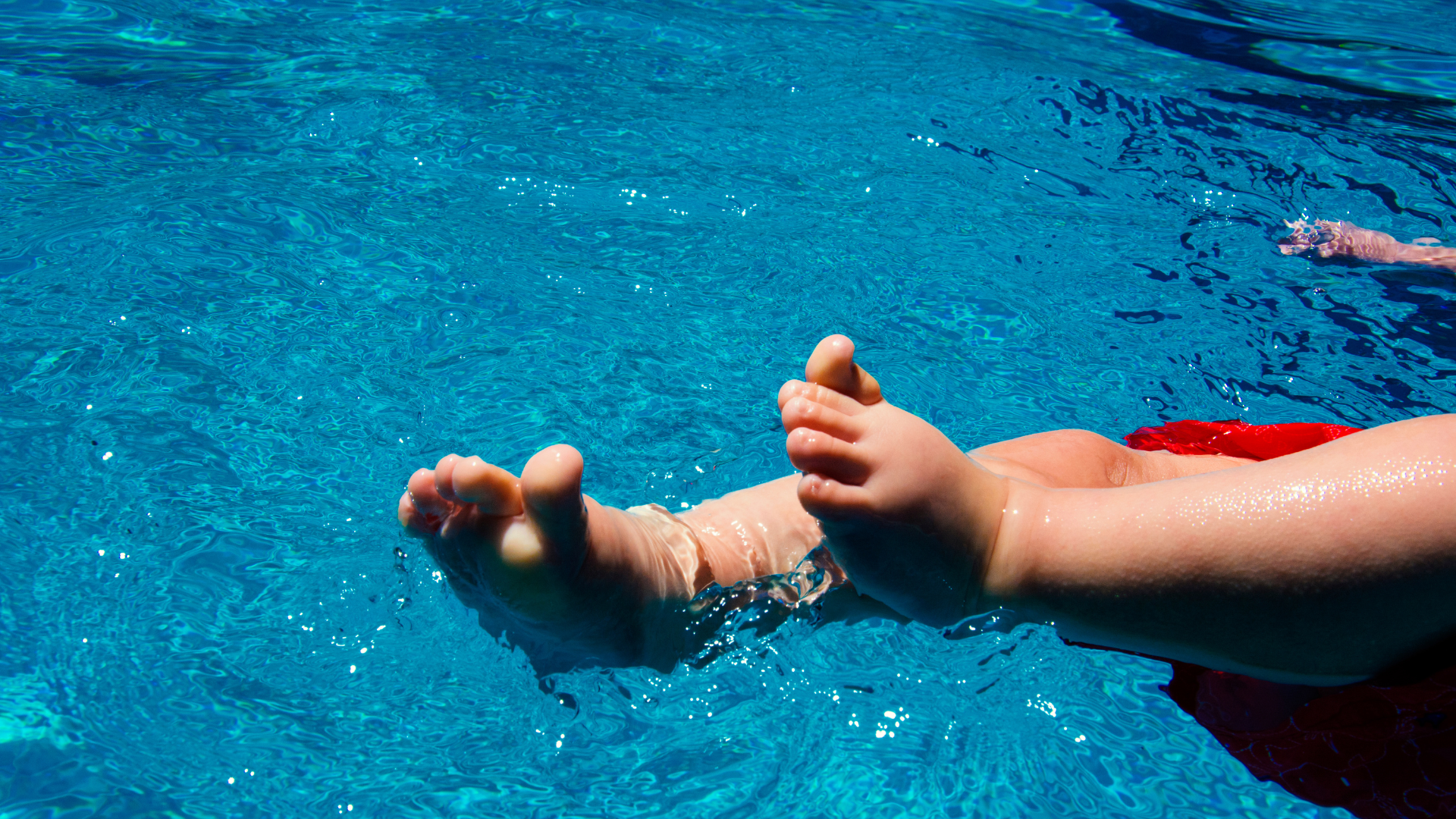 happy-swim-bebe-nageur-natation-piscine-couverte-seance-saint-nazaire-66140-thuir-66300